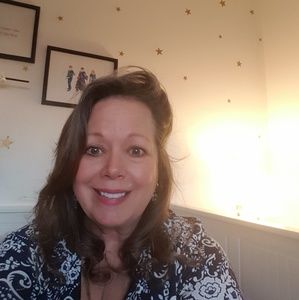 Meet your Posher, Valerie